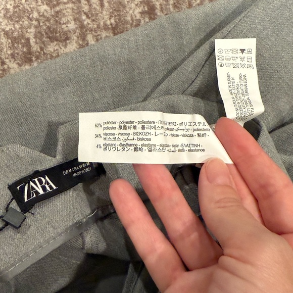 Zara Women's Elegant High Waisted Gray Pants - Picture 6 of 10